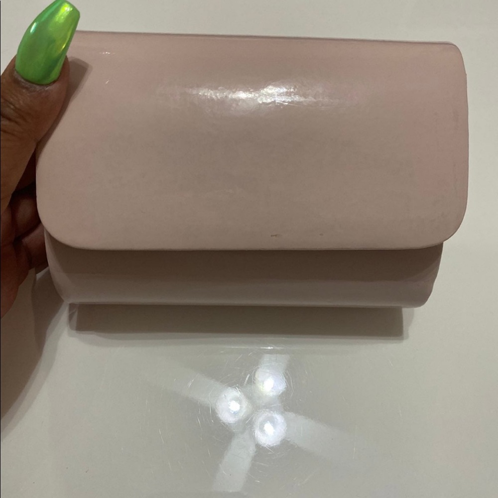 Nude clutch with chain